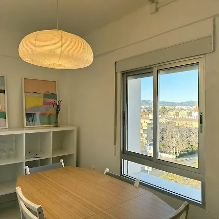With Views Apartment *